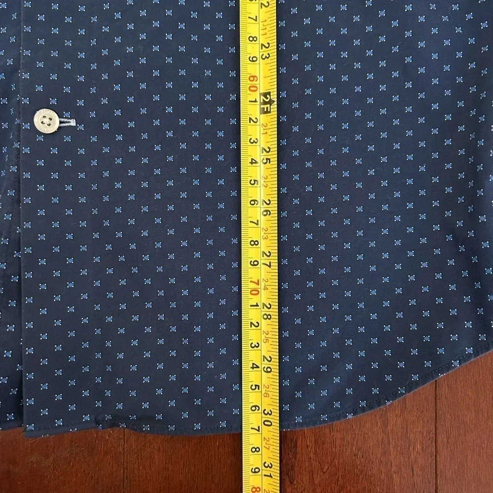 Banana Republic Men Button Down Shirt Blue Polka Dot non iron Size Large Perfect